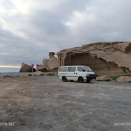 Кемпинг Campervan To Rent For Over 25 Years Old Такоронте